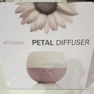 doTerra Petal Essential Oils Diffuser